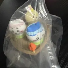 映画ちいかわ　デスクトップフィギュア　ちいかわ&ハチワレ&うさぎ（小物入れ）