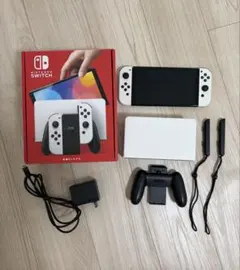 Nintendo Switch (有機ELモデル) ホワイト　SDカード付き