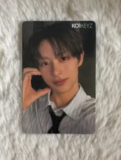 KO1KEYZ トレカ CD 会場販売 購入特典 予約 飯塚 亮賀