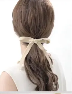 ヴァンテーヌ バレッタ ベルベット　リボン　ベージュ