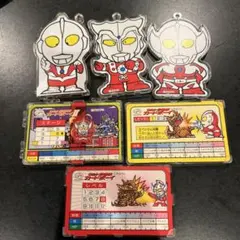 ウルトラマン超闘士激伝　シール&缶バッジ　レッドシャーク　まとめ売り ウルトラマン超闘士激伝 オーブ ゼロ シール&缶バッジ レッドシャーク