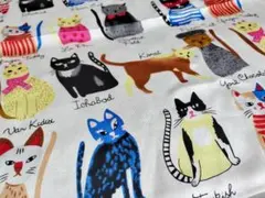 新品未使用 猫イラストのシルク風スカーフ 白 かわいい