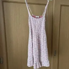 Abercrombie & Fitch フラワープリント ワンピースのサムネイル