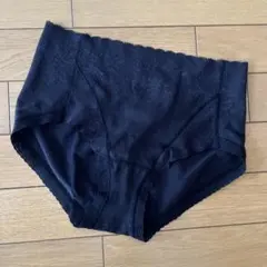 新品未使用MARUKOカーヴィシャス黒いレースデザインショーツ LLサイズ2枚組 新品未使用MARUKOカーヴィシャス黒いレースデザインショーツ LL