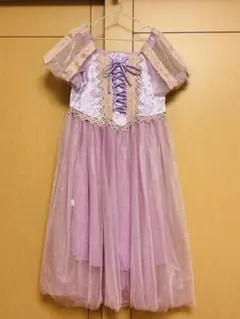 ラプンツェルをイメージした可愛い紫ピンクドレス