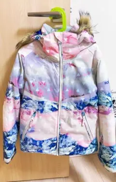 美品　子ども用スキーウェア　140cm ウィンタースポーツウェア