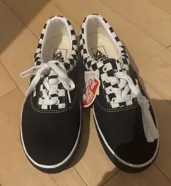 【新品タグ付き】VANS スニーカー　黒　チェック