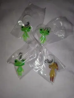 す*ろ様 どこでもいっしょ めじるしアクセサリー　4個セット