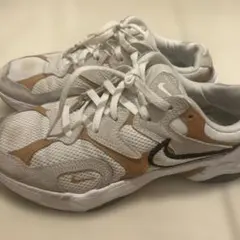 NIKEスニーカー24.5