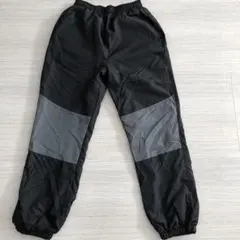 【美品】裏起毛 防寒防風ナイロンパンツ 黒/グレー 150センチ 暖パン