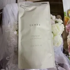 新品 THREE バランシング クリア クレンジング オイル リフィル スリーのサムネイル