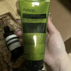Aesop 新品Geranium Leaf Body Scrub