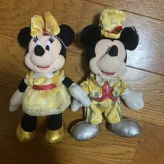 ミッキー　ミニー ぬいぐるみバッジ