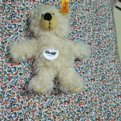 Item thumbnail for item 712c971c-b5d4-4e24-9d3b-e746b61ec9d9