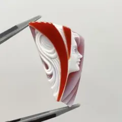 Isabella handoarved カメオのサムネイル