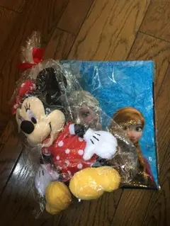 第一生命販促ミニーマウスとアナ雪レジャーシート