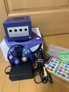 Nintendo GameCube 紫 本体 コントローラー付き