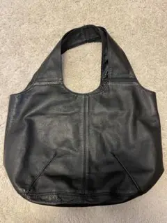 パーマネントエイジ　バルーンバッグ　黒