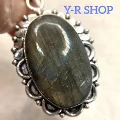 天然石★ラブラドライトのアンティーク調ペンダントトップ★レディースネックレス刻印