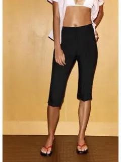 タグ付き新品★ZARAのカプリパンツ★XSサイズ★ブラック色★完売サイズ