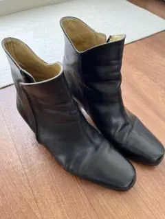 Item thumbnail for item c3a575aa-6d79-42bf-a55d-86e34294ef45