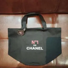 CHANEL BEAUTE N゜1 紙タグ付きトートバッグエコバッグブラック