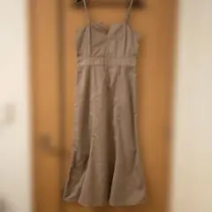 GRL キャミワンピース ベージュ マーメイド