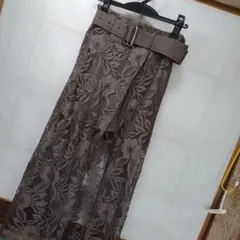 ブラウン レース タイトスカート スリット入り　中ショートパンツ付き　夏