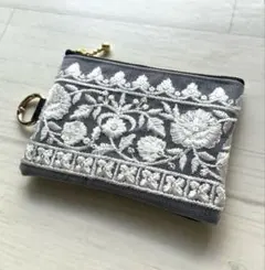 インド刺繍リボン ミニポーチ