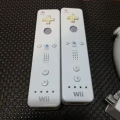 Wiiリモコン2個セットと充電器