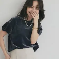 【La boutique BonBon】全新未使用！《完售品》絲絨鬱金香上衣