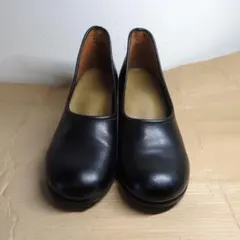 パンプス 6cm ヒール 痛くない 歩きやすい 通勤 通学 就活 冠婚葬祭のサムネイル