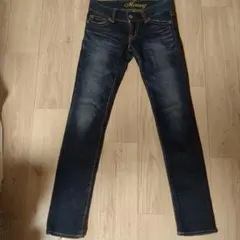 Item thumbnail for item 24b6b17d-0a77-44e0-9cfc-7832e36dfd8b