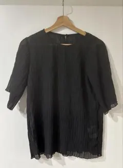 AUNT MARIE'S プリーツ 半袖 ブラウス ブラックのサムネイル