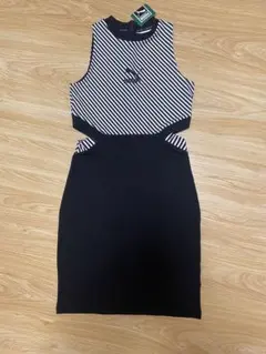 新品　PUMA プーマ　ワンピースのサムネイル
