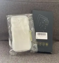 iPhone17 ケース/フィルム
