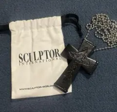 SCULPTORクロス ネックレス SCULPTOR INTERNATIONAL レザークロスネックレス - メルカリ