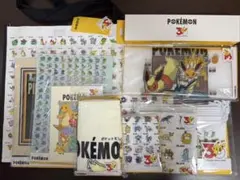 スリーコインズ　スリコ　ポケモン　10個セット　30周年