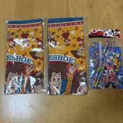 トイストーリーバンダナセットと文房具
