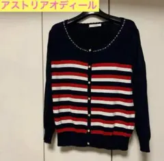 アストリアオディール❤︎花ボタンが可愛いニットトップス　カーディガンのサムネイル