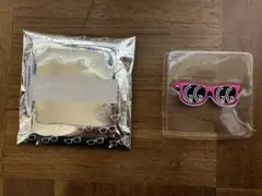 SMTOWN 少女時代ロゴ ミニサングラスチャーム