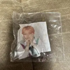 TREASURE カプセルトイ クリップ ヨシ