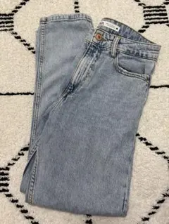 【ZARA】ライトブルー ストレートデニム 36 ハイウエスト