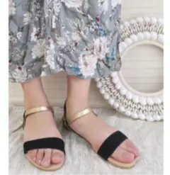 gaimo ガイモバイカラーストラップ　サンダル　ブラックゴールド