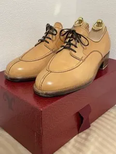 Le Yucca's for BLOOM&BRANCH U-Tip Shoes