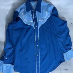 【美品&24時間以内発送】 Levi's ウエスタンシャツ 長袖 ブルー Lのサムネイル