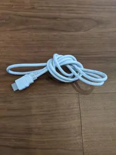 ホワイト HDMIケーブル