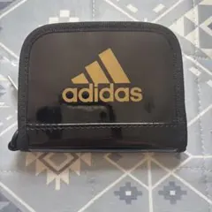 adidas キッズ 二つ折り財布 ブラック ゴールド
