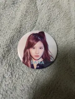 twice サナ　缶バッジ