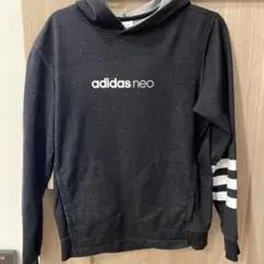 adidas neo 黒 フード付きパーカー